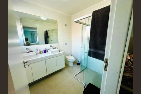 Casa à venda com 300m², 3 quartos e 4 vagas