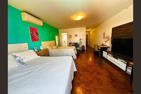 Casa à venda com 300m², 3 quartos e 4 vagas