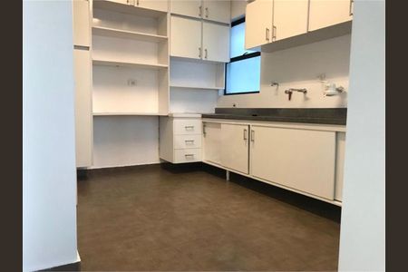 Apartamento à venda com 211m², 3 quartos e 2 vagas