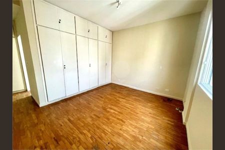 Apartamento à venda com 211m², 3 quartos e 2 vagas