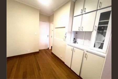 Apartamento à venda com 211m², 3 quartos e 2 vagas