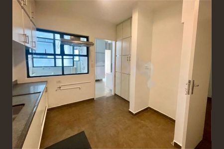 Apartamento à venda com 211m², 3 quartos e 2 vagas