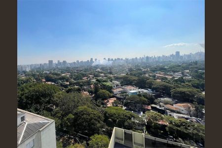 Apartamento à venda com 211m², 3 quartos e 2 vagas