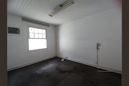 Casa à venda com 140m², 3 quartos e 2 vagas