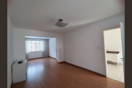 Casa à venda com 140m², 3 quartos e 2 vagas