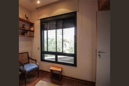Apartamento à venda com 190m², 3 quartos e 3 vagas