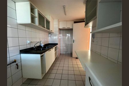 Apartamento à venda com 97m², 3 quartos e 3 vagas