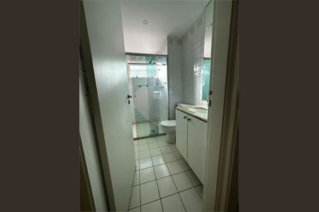 Apartamento à venda com 97m², 3 quartos e 3 vagas