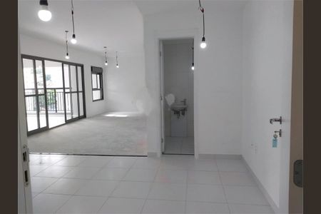 Apartamento à venda com 130m², 3 quartos e 2 vagas