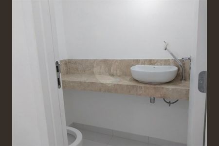 Apartamento à venda com 130m², 3 quartos e 2 vagas