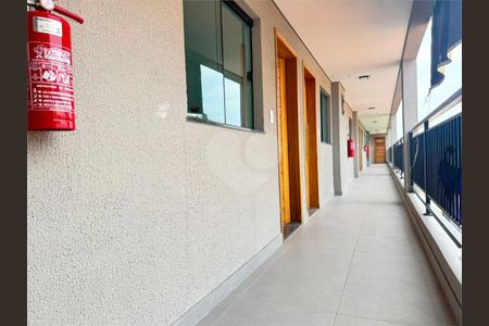 Apartamento à venda com 46m², 2 quartos e 1 vaga