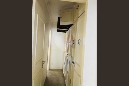 Apartamento à venda com 216m², 3 quartos e 2 vagas