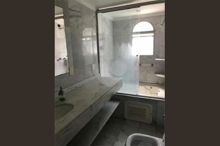 Apartamento à venda com 216m², 3 quartos e 2 vagas