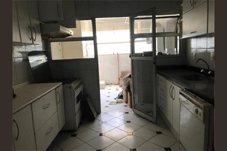 Apartamento à venda com 216m², 3 quartos e 2 vagas