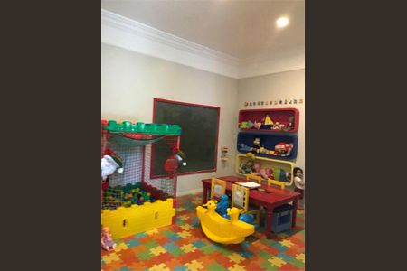 Apartamento à venda com 216m², 3 quartos e 2 vagas