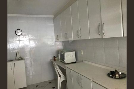 Apartamento à venda com 216m², 3 quartos e 2 vagas