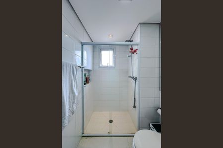 Apartamento à venda com 204m², 3 quartos e 4 vagas Apartamento à venda com 204m², 3 quartos e 4 vagasBanheiro da Suíte 3
