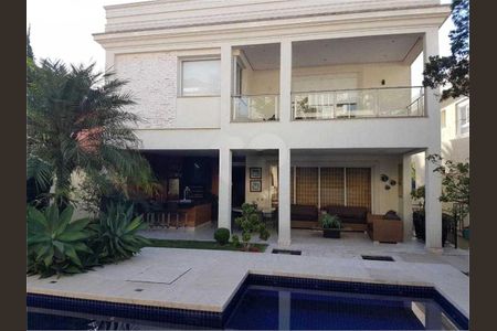 Casa à venda com 560m², 4 quartos e 7 vagas