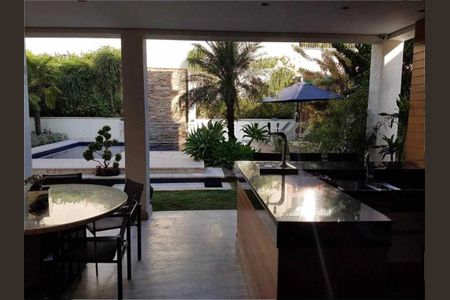 Casa à venda com 560m², 4 quartos e 7 vagas