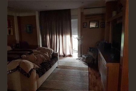 Casa à venda com 560m², 4 quartos e 7 vagas