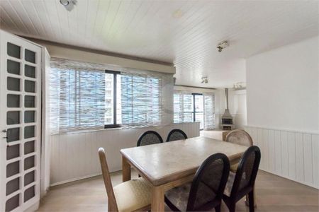 Apartamento à venda com 160m², 3 quartos e 2 vagas