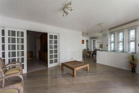 Apartamento à venda com 160m², 3 quartos e 2 vagas