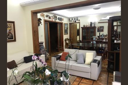 Apartamento à venda com 310m², 4 quartos e 2 vagas