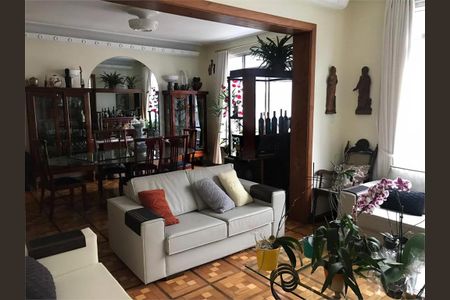 Apartamento à venda com 310m², 4 quartos e 2 vagas