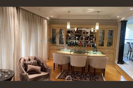 Apartamento à venda com 325m², 4 quartos e 5 vagas