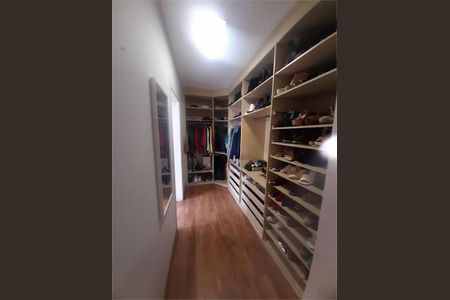 Casa à venda com 600m², 5 quartos e 6 vagas