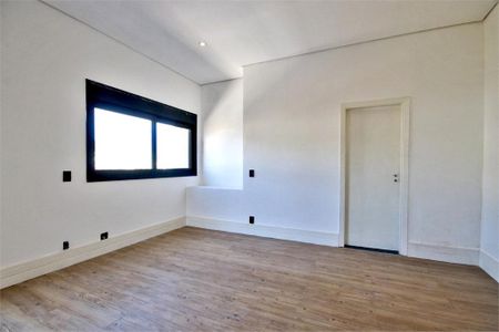 Casa à venda com 390m², 5 quartos e 4 vagas