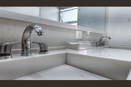 Apartamento à venda com 205m², 3 quartos e 2 vagas