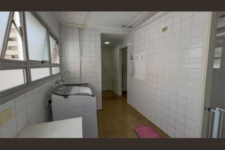 Apartamento à venda com 205m², 3 quartos e 2 vagas