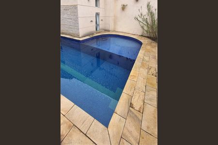 Casa à venda com 180m², 4 quartos e 3 vagas