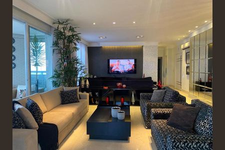 Apartamento à venda com 297m², 4 quartos e 6 vagas