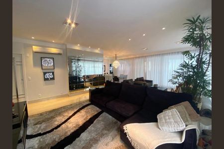 Apartamento à venda com 297m², 4 quartos e 6 vagas