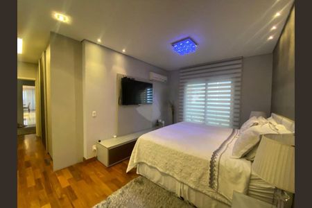 Apartamento à venda com 297m², 4 quartos e 6 vagas