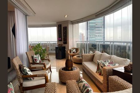 Apartamento à venda com 297m², 4 quartos e 6 vagas