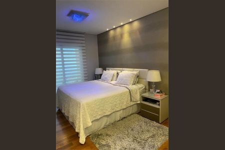 Apartamento à venda com 297m², 4 quartos e 6 vagas