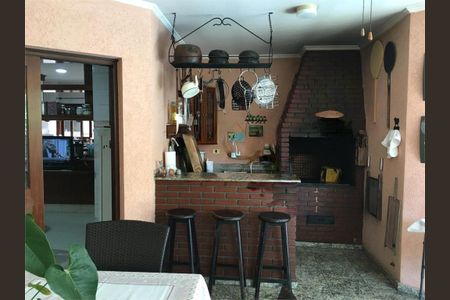 Casa à venda com 408m², 4 quartos e 4 vagas