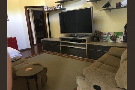 Casa à venda com 408m², 4 quartos e 4 vagas