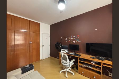 Apartamento à venda com 234m², 4 quartos e 1 vaga Apartamento à venda com 234m², 4 quartos e 1 vagaQuarto 1