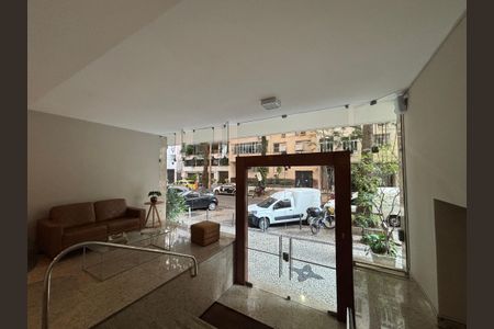 Apartamento à venda com 234m², 4 quartos e 1 vaga Apartamento à venda com 234m², 4 quartos e 1 vagaPortaria