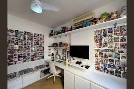 Apartamento à venda com 234m², 4 quartos e 1 vaga Apartamento à venda com 234m², 4 quartos e 1 vagaQuarto 2