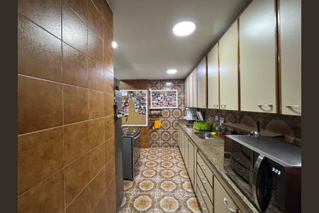 Apartamento à venda com 234m², 4 quartos e 1 vaga Apartamento à venda com 234m², 4 quartos e 1 vagaCozinha