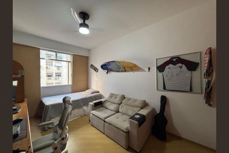 Apartamento à venda com 234m², 4 quartos e 1 vaga Apartamento à venda com 234m², 4 quartos e 1 vagaQuarto 1