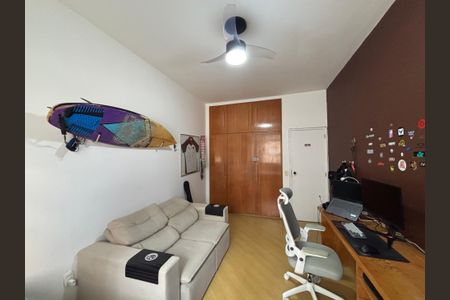 Apartamento à venda com 234m², 4 quartos e 1 vaga Apartamento à venda com 234m², 4 quartos e 1 vagaQuarto 1