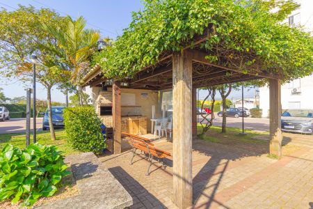 Apartamento à venda com 48m², 2 quartos e 1 vaga Apartamento à venda com 48m², 2 quartos e 1 vagaÁrea comum - Churrasqueira