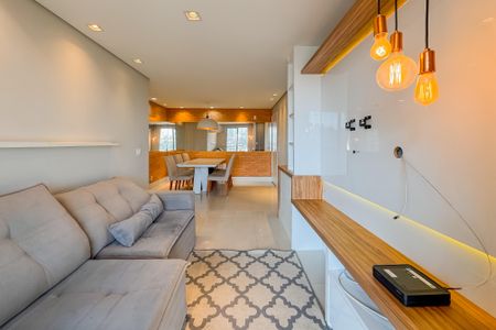 Apartamento à venda com 69m², 2 quartos e 1 vaga Apartamento à venda com 69m², 2 quartos e 1 vagaSala