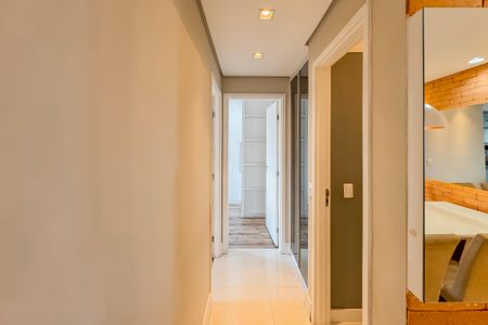 Apartamento à venda com 69m², 2 quartos e 1 vaga Apartamento à venda com 69m², 2 quartos e 1 vagaCorredor